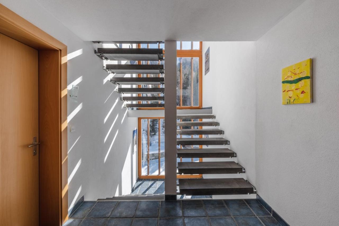 Jil-Marie Samnaun Studiowohnung Nummer 3 외부 사진